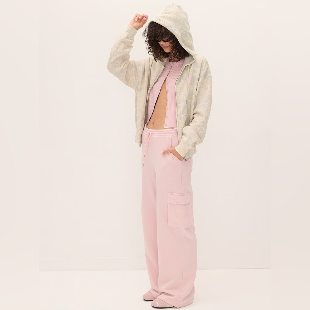 Women’s Tan Cargo Pants VS Pink Size M